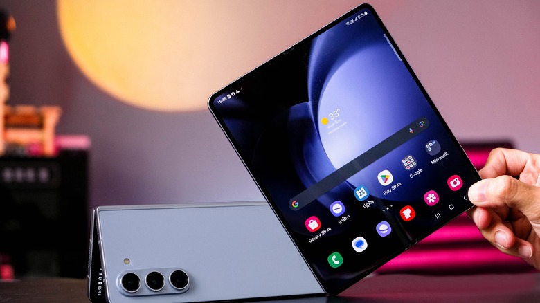 Samsung Galaxy Z Fold 5