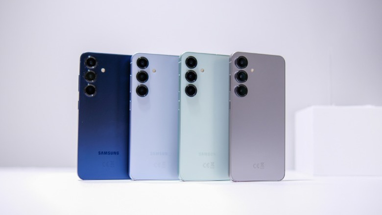 Galaxy S25 phones in different colors