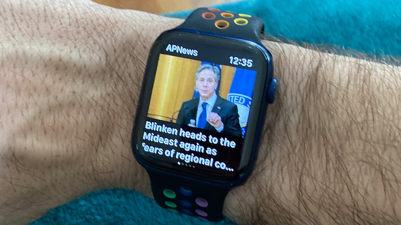 apple watch AP News app