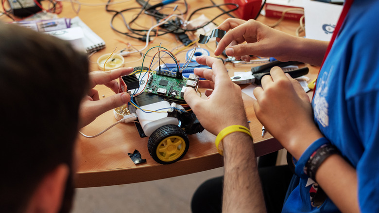 People working on Raspberry Pi