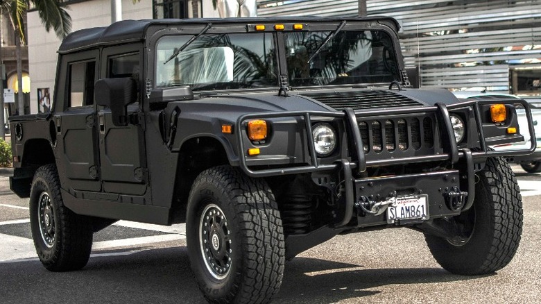 Black Hummer H1