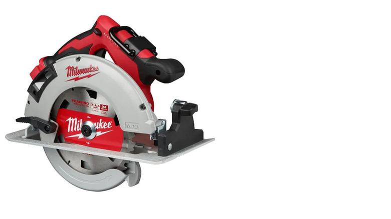 Milwaukeee M18 Fuel 7 1/4" Circular Saw