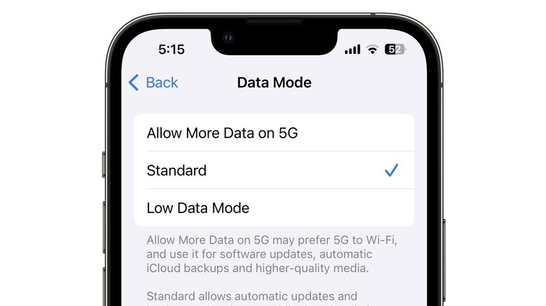 Low Data Mode setting on iPhone