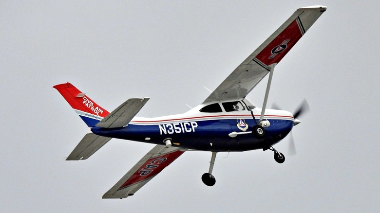 Aviones de patrulla aérea civil