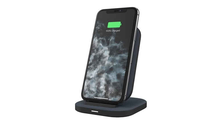 mophie Universal Wireless Charging Stand