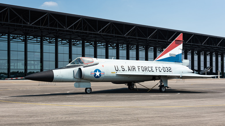 F-102 Delta Dagger