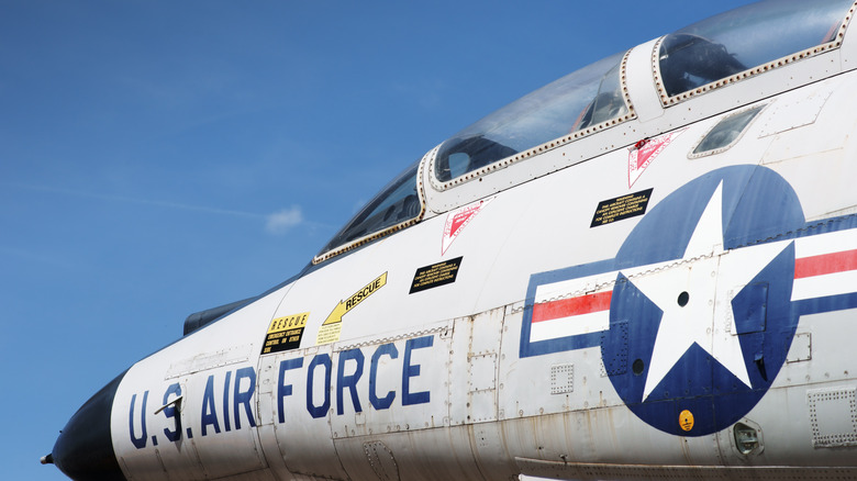 fighter jet cockpit