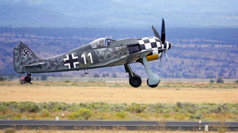 a Focke-Wulf Fw 190 taking off