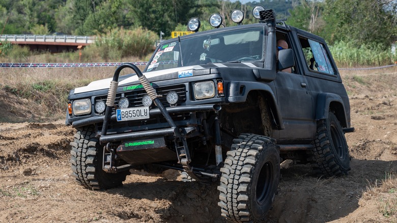 Nissan Patrol driving off-road