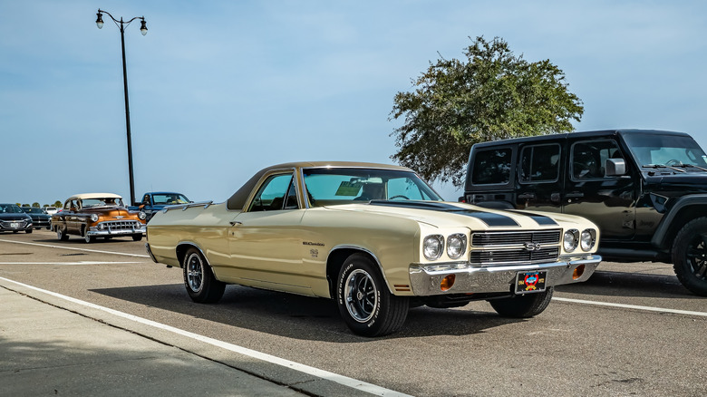 High perspective front corner view of a Chevrolet El Camino SS