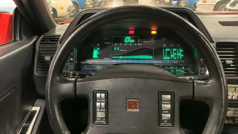 Nissan 300 ZX display