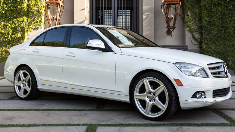 white Mercedes-Benz C 300