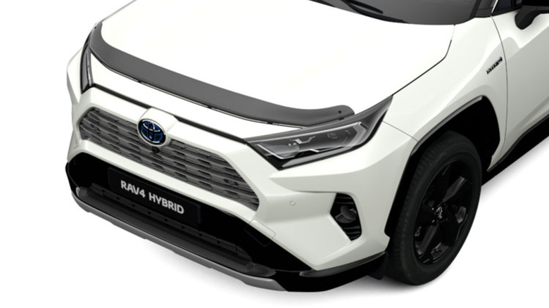 Toyota RAV4 hood deflector