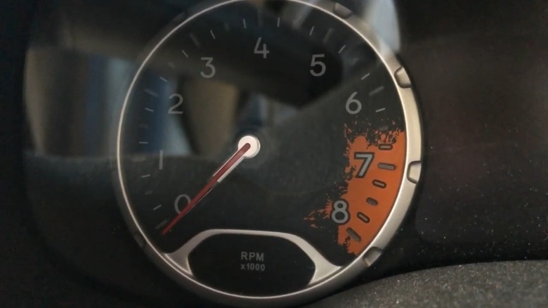 2018 Jeep Renegade rev counter