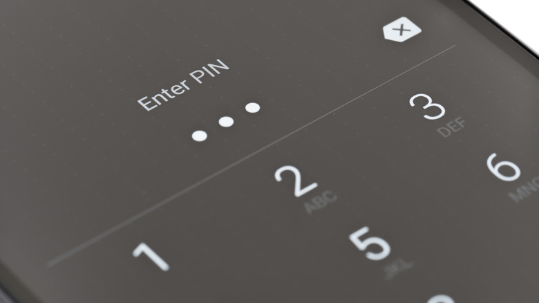 Android lockscreen PIN prompt