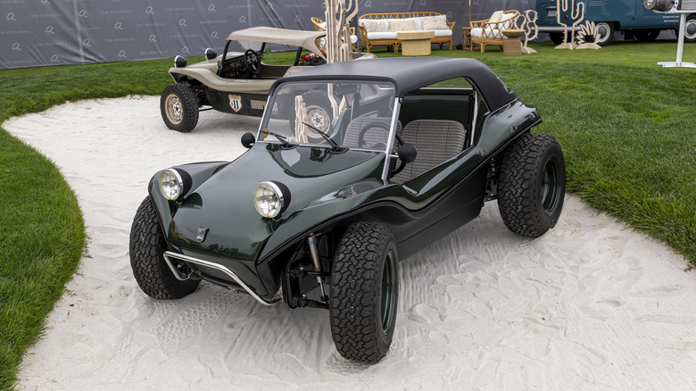 Black Meyers Manx 2.0 buggy