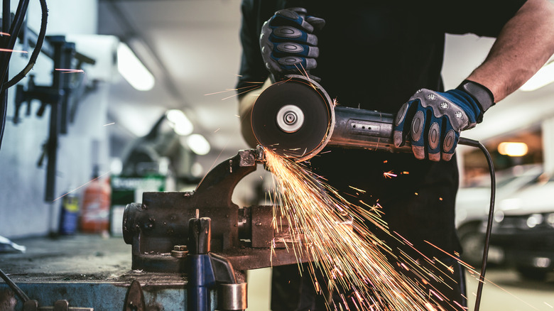 cutting with angle grinder