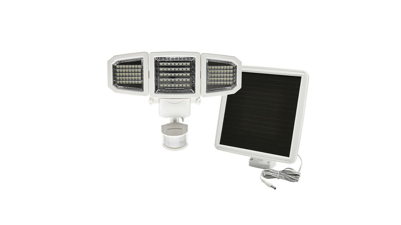 The Bunker Hill Security 2850 Lumen Triple Head LED Solar Security Light