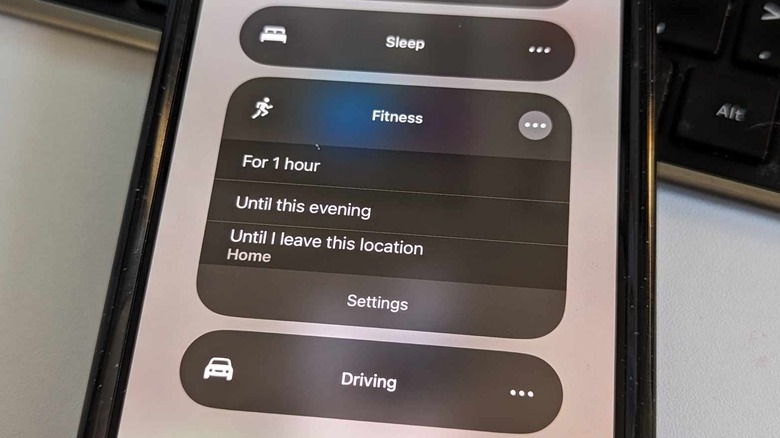 iPhone fitness focus mode control center