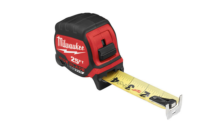 Milwaukee 25' Wide Blade Magnetic Tape Measure