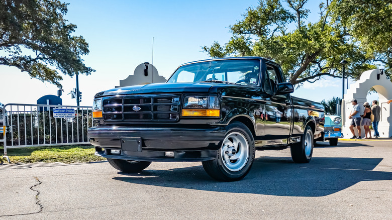 1993 F-150 SVT Lightning, front 3/4 view