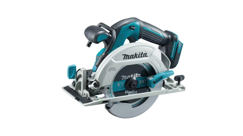 Makita 18V LXT Lithium-Ion Brushless Cordless Circular Saw with Electric Brake and 24T Carbide Blade (XSH03Z)