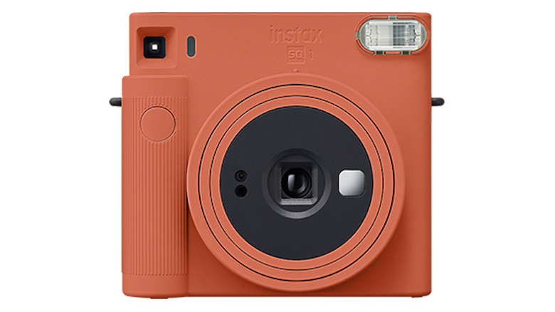 Fujifilm Instax Square SQ1 in Terracotta Orange