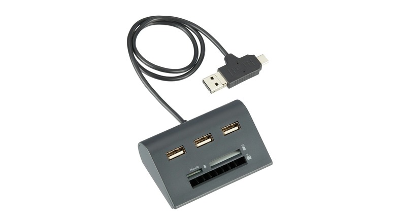 Onn Multi-Port USB Hub with SD, Micro SD and Compact Flash Card Reader