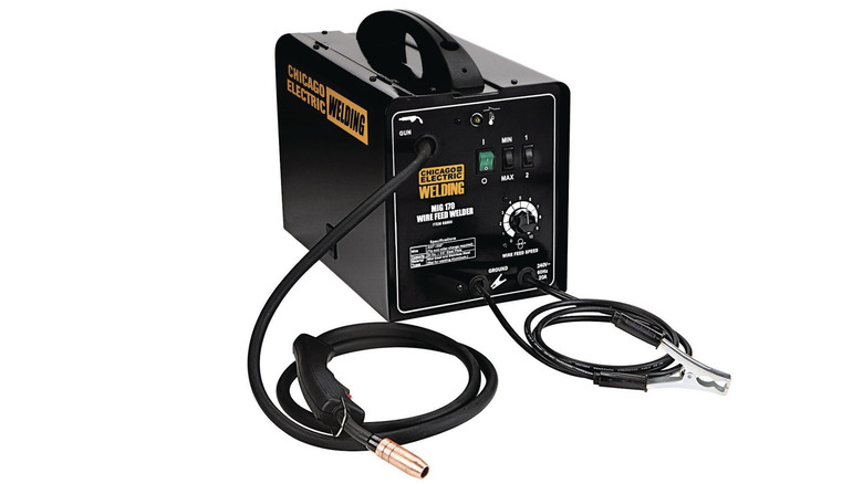 Chicago Electric 170-amp 240V MIG/Flux Cored Welder