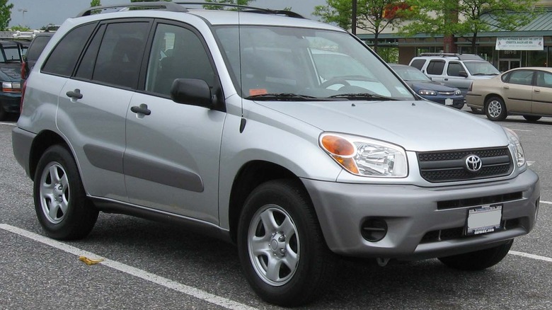 2004 Toyota RAV4