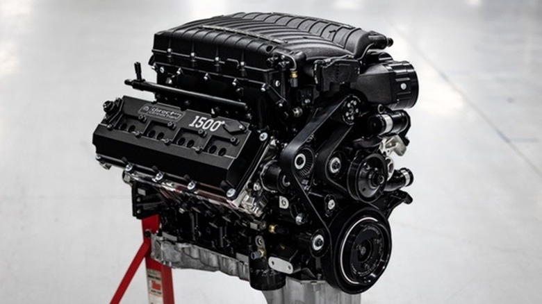 DC Performance 426 HEMI crate engine