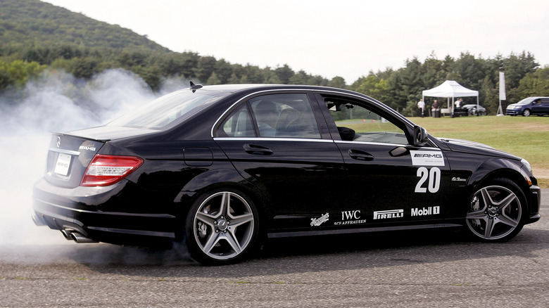 Mercedes-Benz C63 AMG