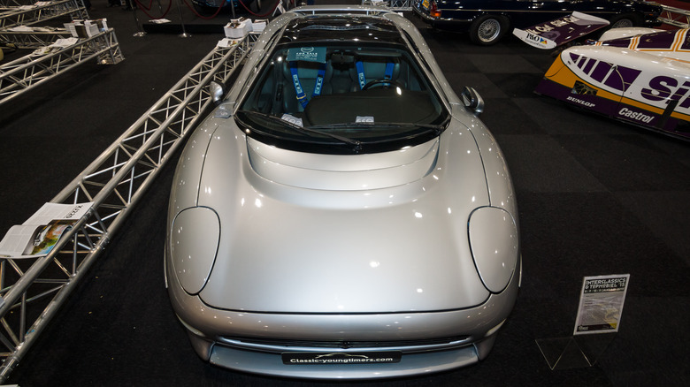 1992 XJ220 