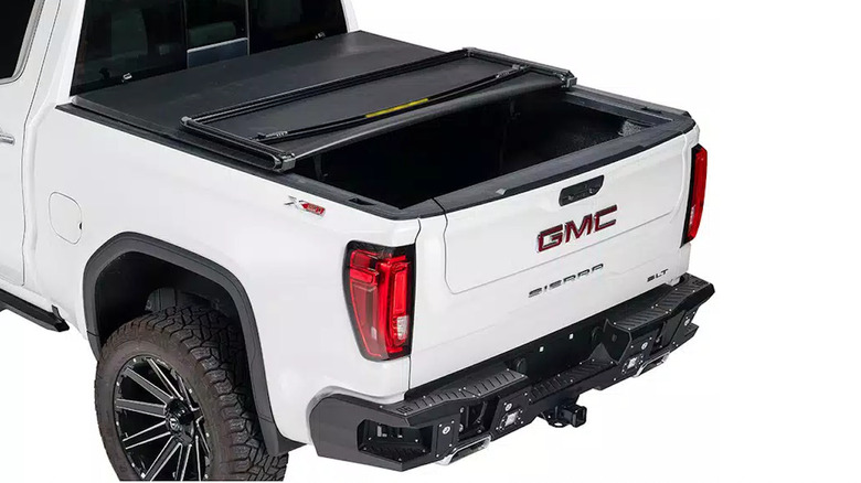 Gator SFX tri-fold cover on white GMC