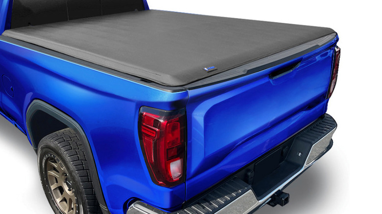 Tyger T1 soft roll-up cover on blue pickup