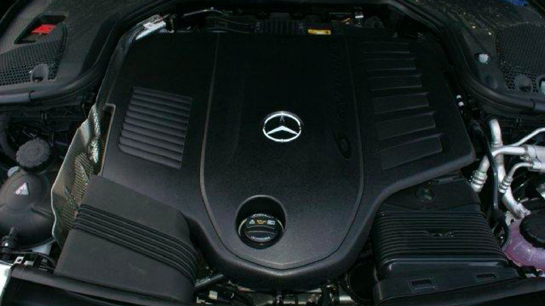 Mercedes M256 I6 engine cover