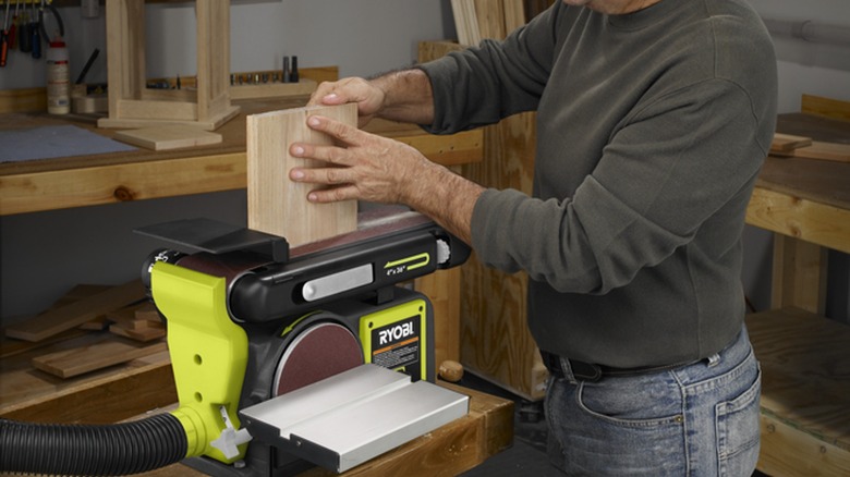 using ryobi belt/disc sander