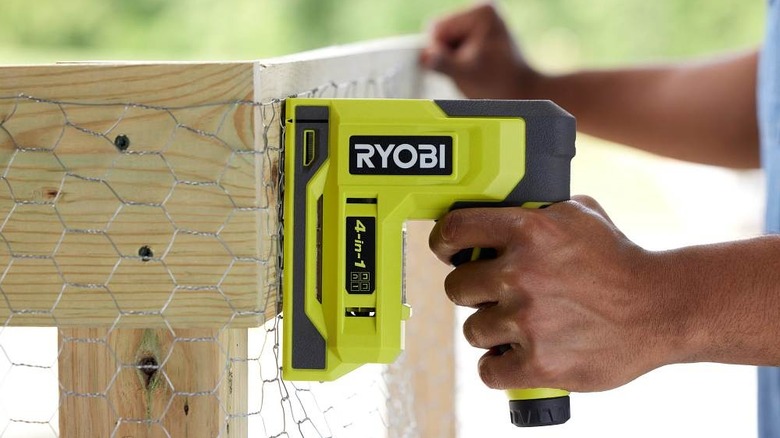 USB Lithium 4-in-1 Stapler/Nailer in use