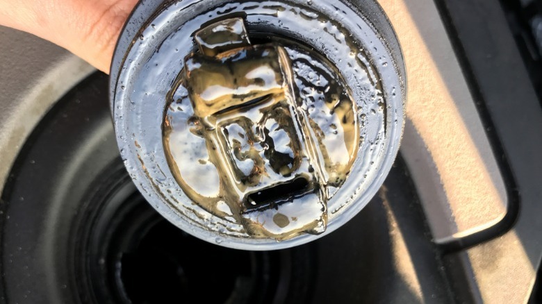 radiator cap with oil/coolant mixed