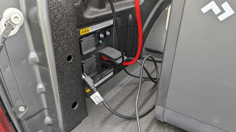 Ford F-150 bed power outlet things plugged in