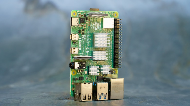 raspberry pi 4 board