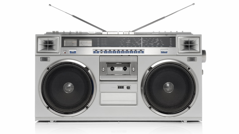 boombox with antenna