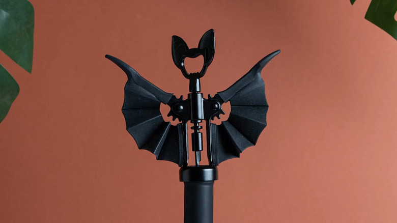 Bat-shaped wine bottle opener