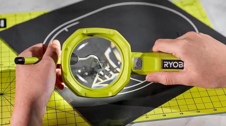 Ryobi magnifier light