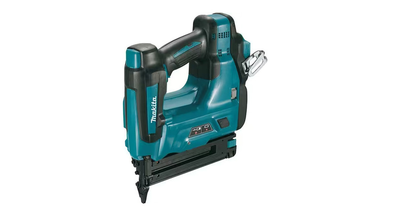 makita nailer