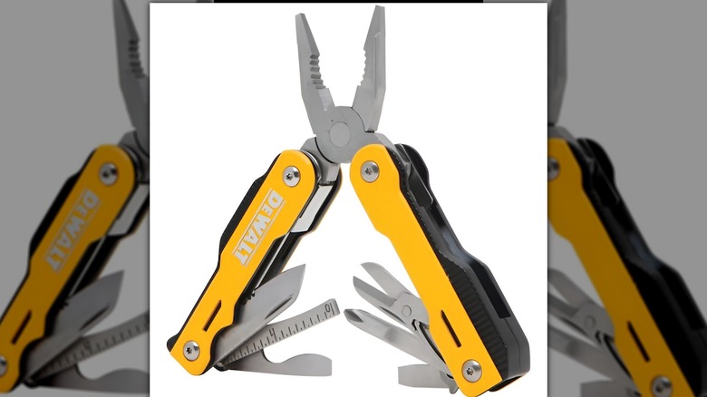 DeWalt MT16 Multi-tool on white background