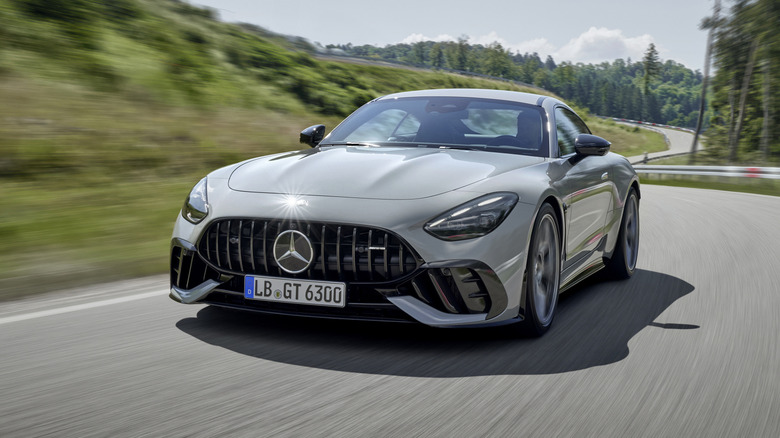 2025 Mercedes-Benz GT 63