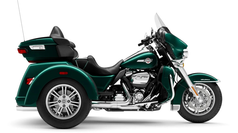 Green Harley Davidson Tri Glide motorcycle