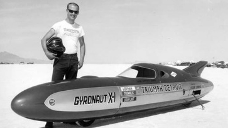 Bob Leppan with Triumph Gyronaut X-1 in salt flats