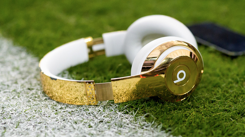 Kansas City Chiefs Beats by Dre headphones on the field during an NFL football game